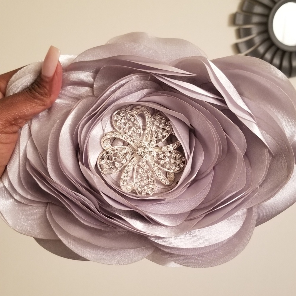 Rose shape clutch purse